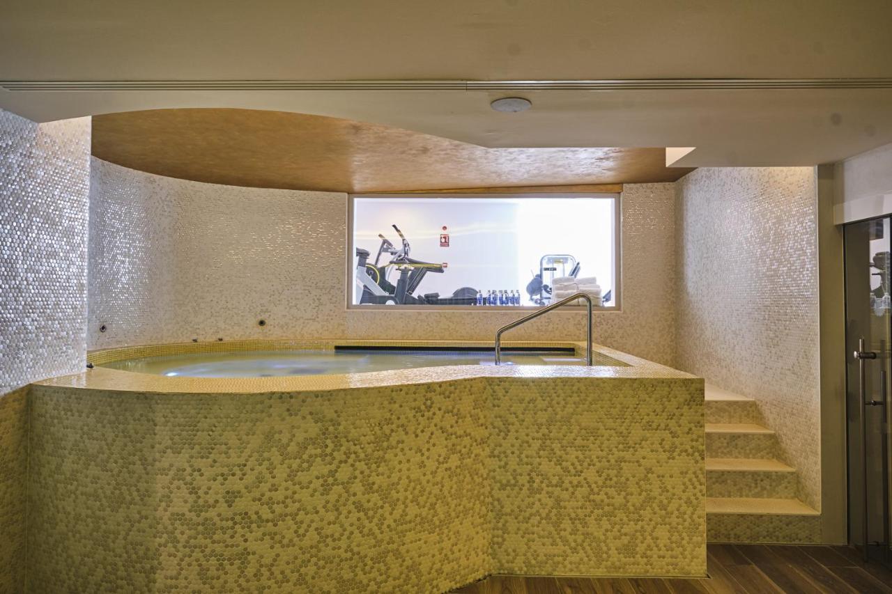 Five Flowers Hotel Formentera, Member Of Melia Collection Es Pujols Buitenkant foto